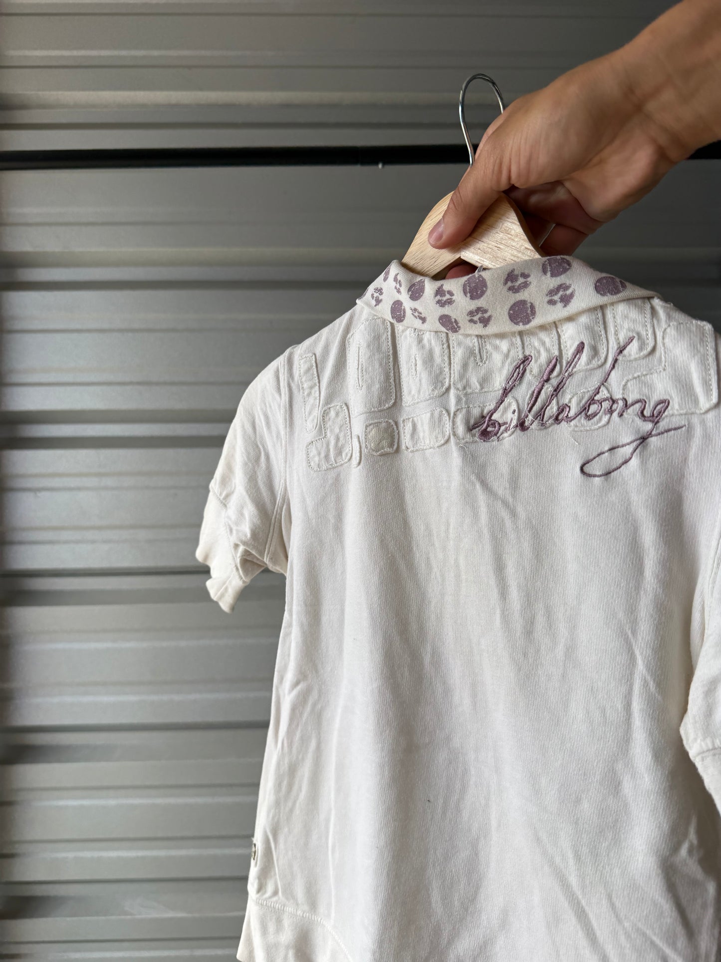 Vintage Billabong Short Sleeve Sweatshirt - Small