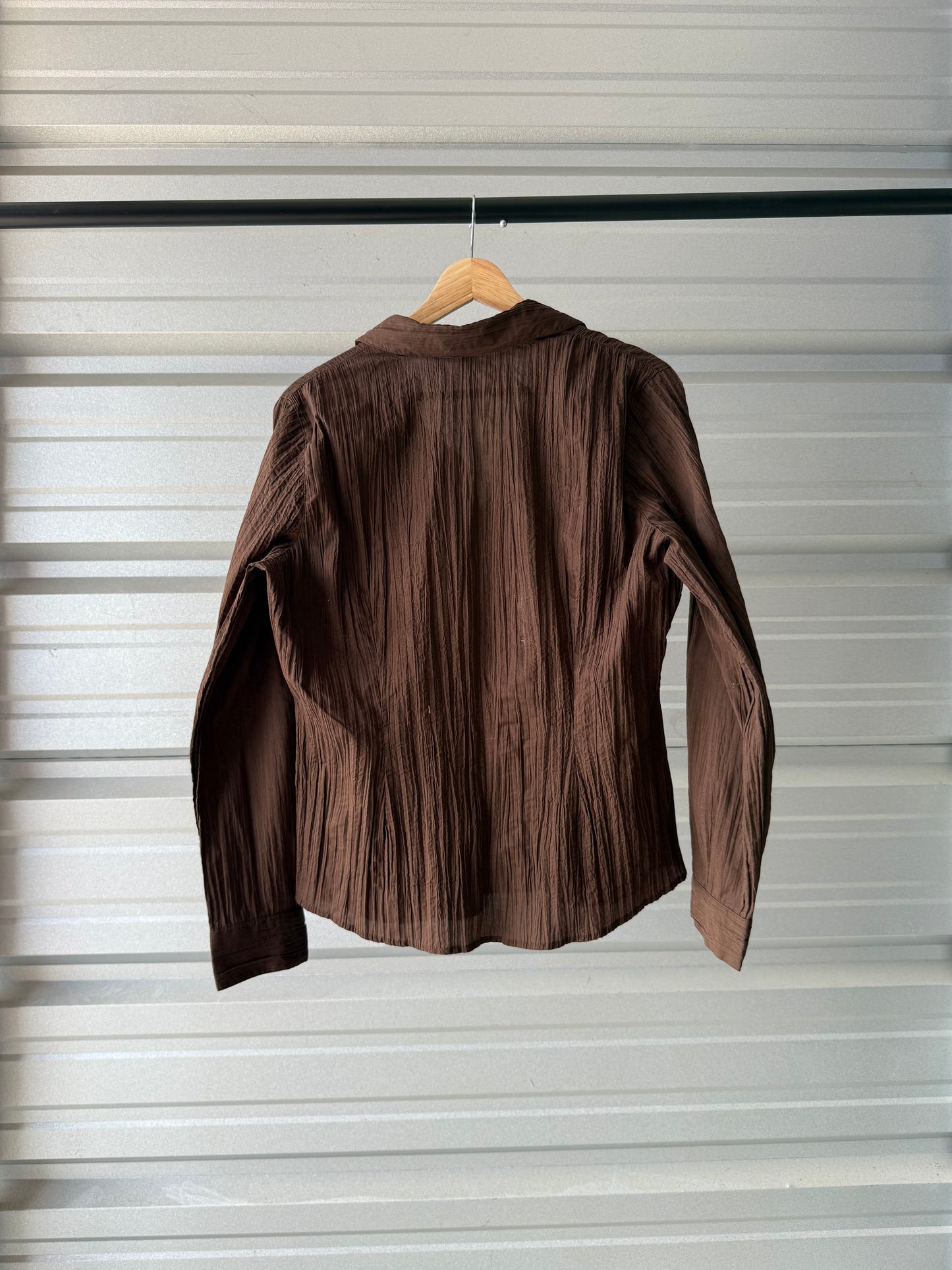 Vintage St. John’s Bay Brown Twisted Button UP - Medium