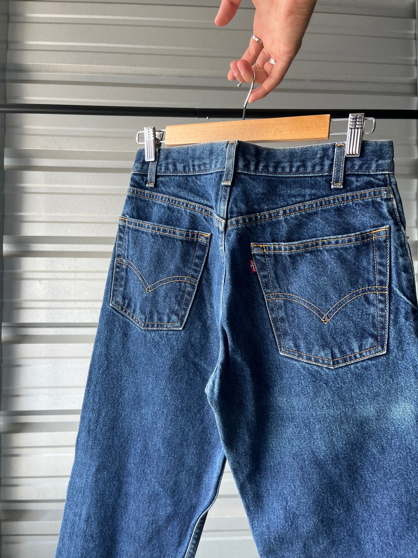 Vintage Levi’s 505 Dark Wash Jeans - 29