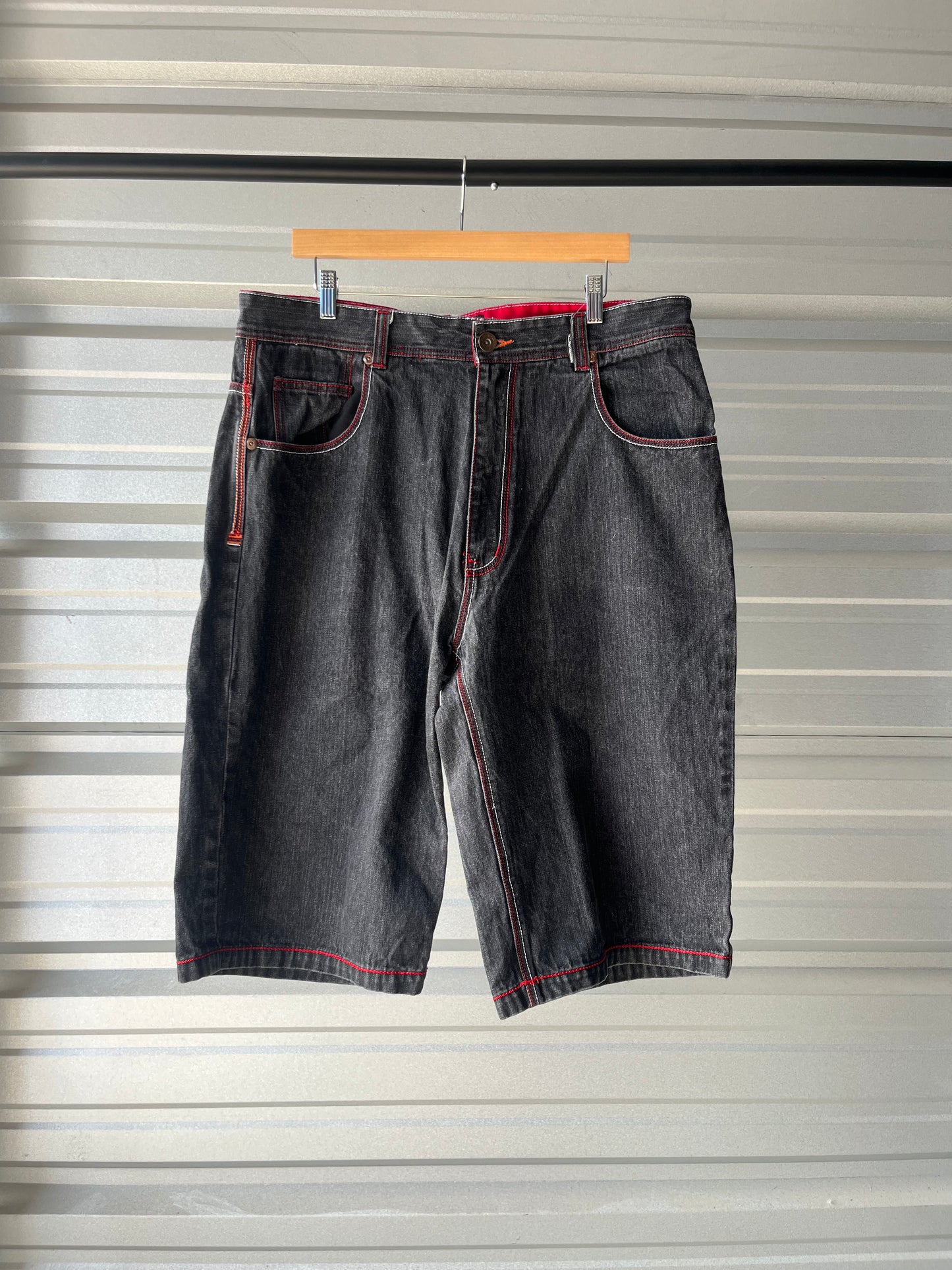 Vintage Baggy Denim Shorts - 38