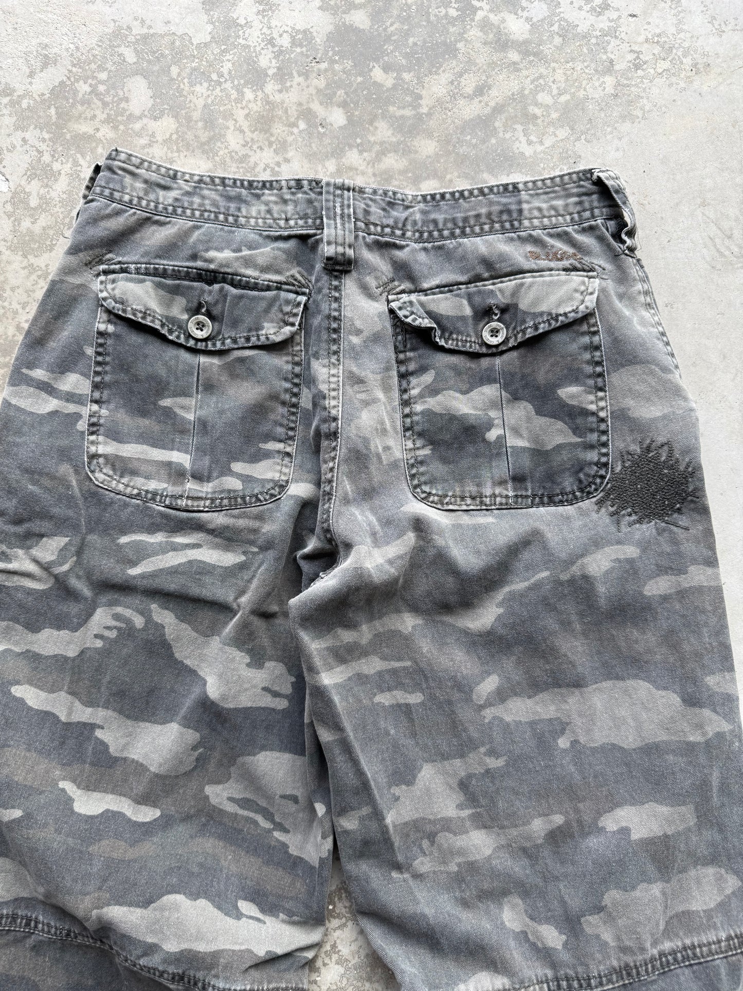 Vintage Plugg Baggy Camo Pants - 30