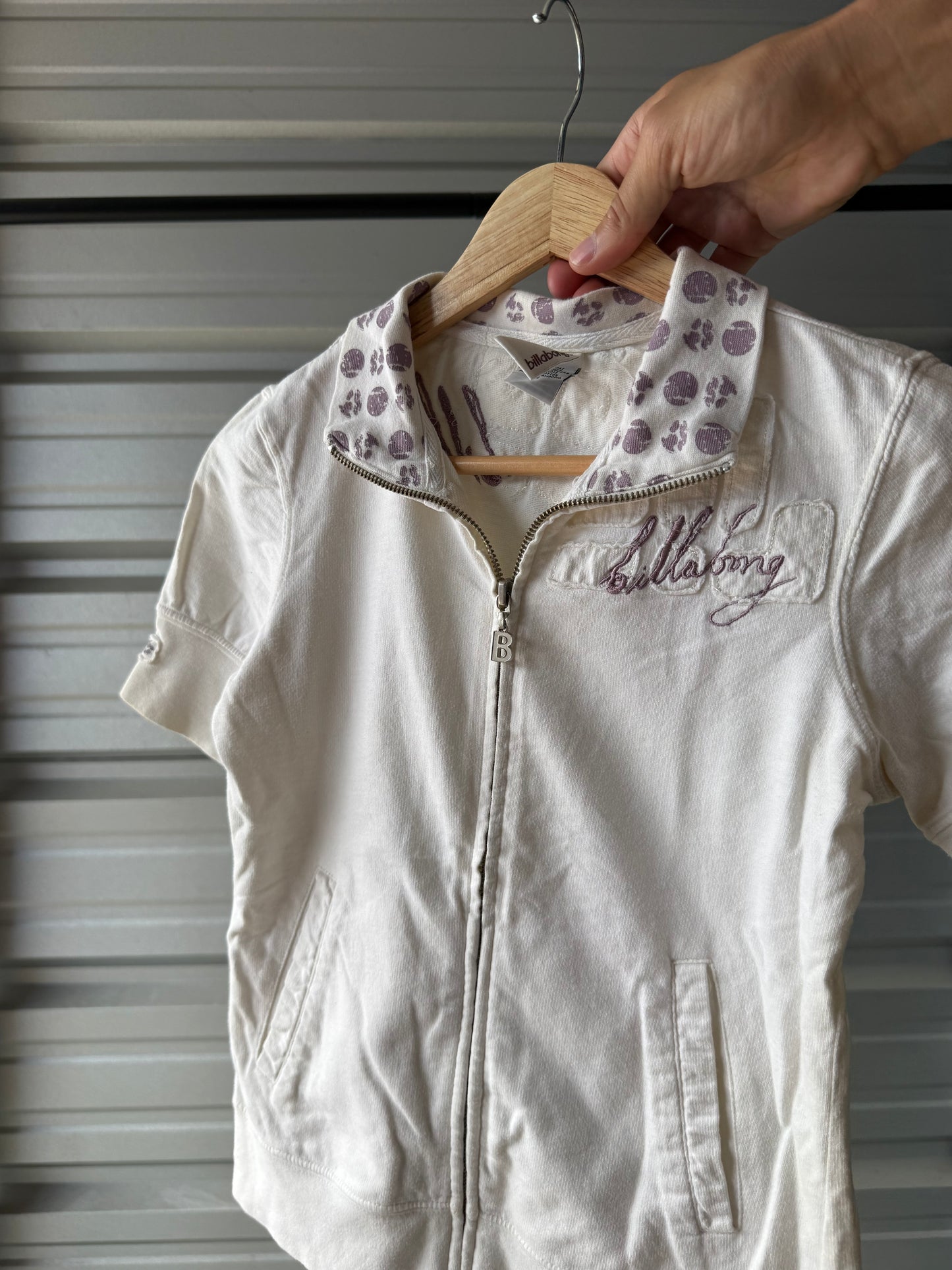 Vintage Billabong Short Sleeve Sweatshirt - Small