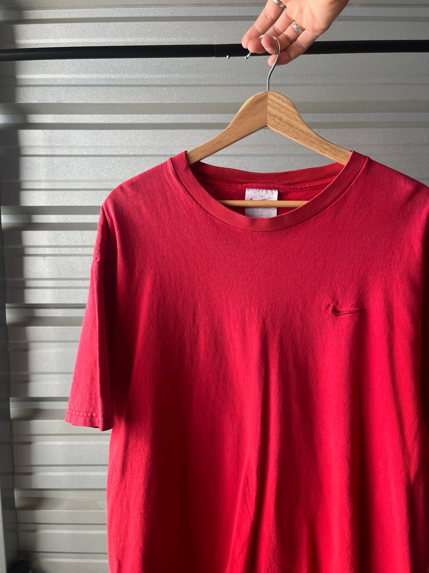 Vintage Nike Faded Red T-Shirt - Large