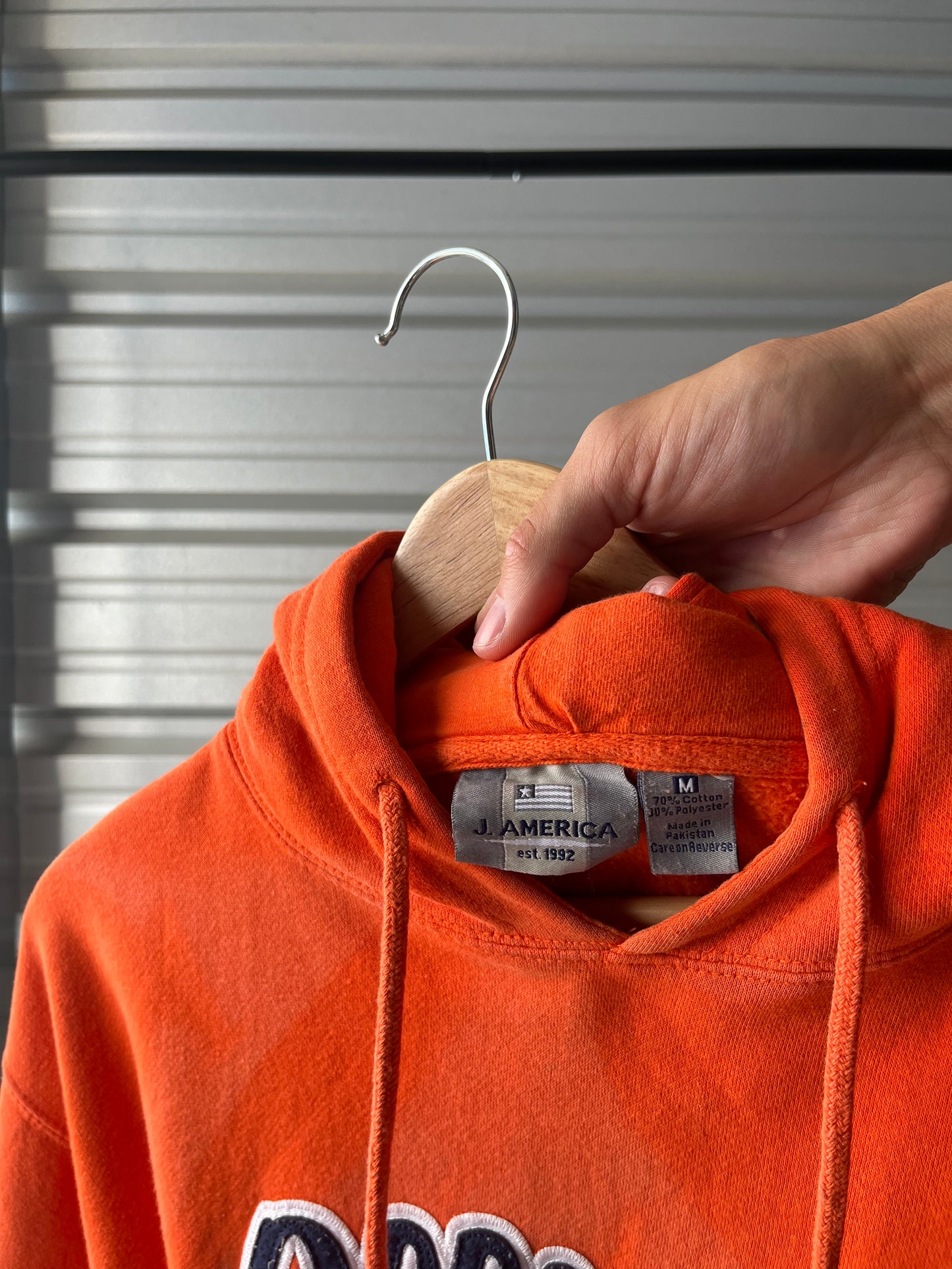 Vintage Faded Illinois Hoodie - Medium