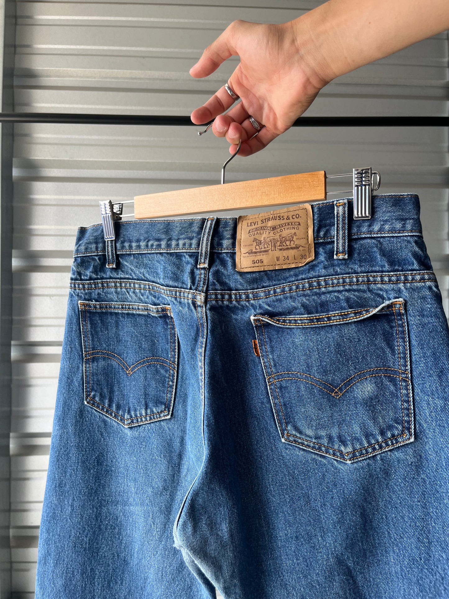 Vintage Levi’s 505 Orange Tab Denim Jeans - 32