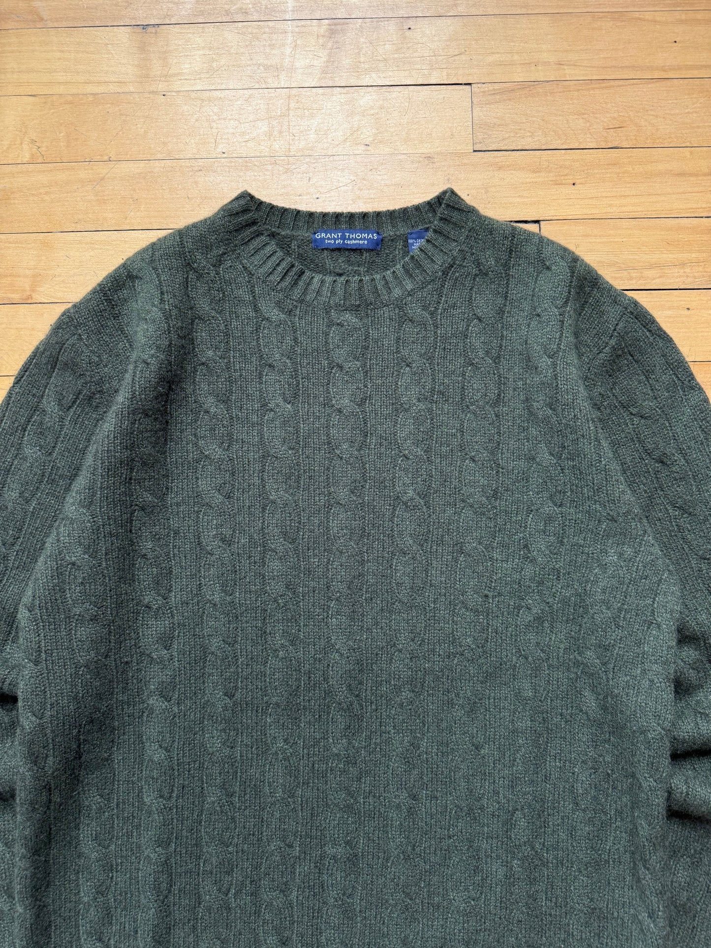 90s Grant Thomas Cashmere Cable knit Sweater - Large