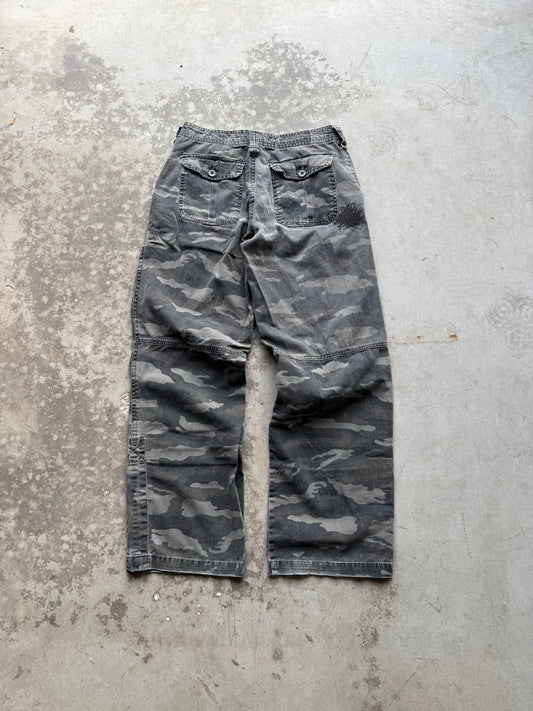 Vintage Plugg Baggy Camo Pants - 30