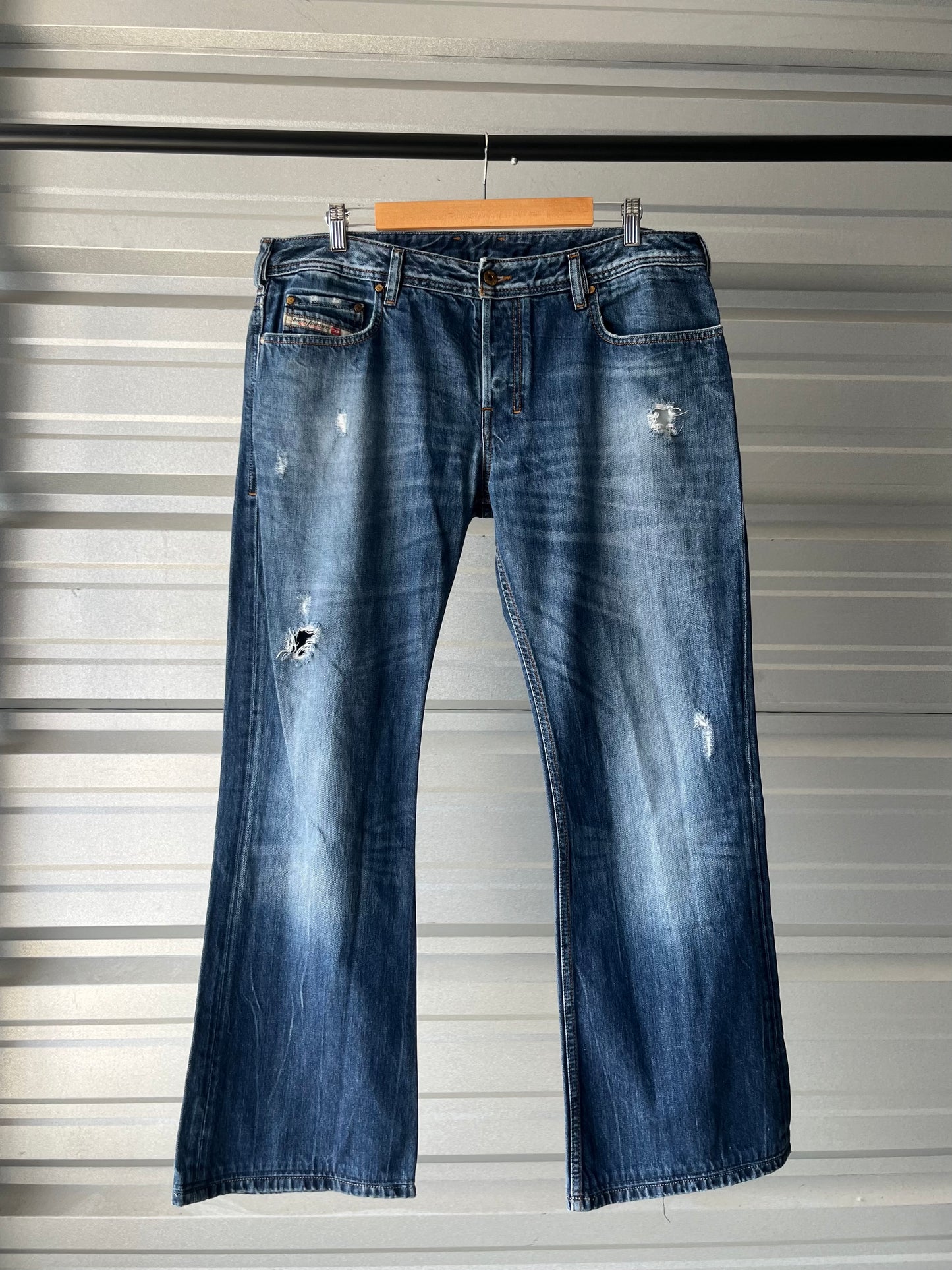Vintage Diesel Zathan Boot Cut Jeans - 36
