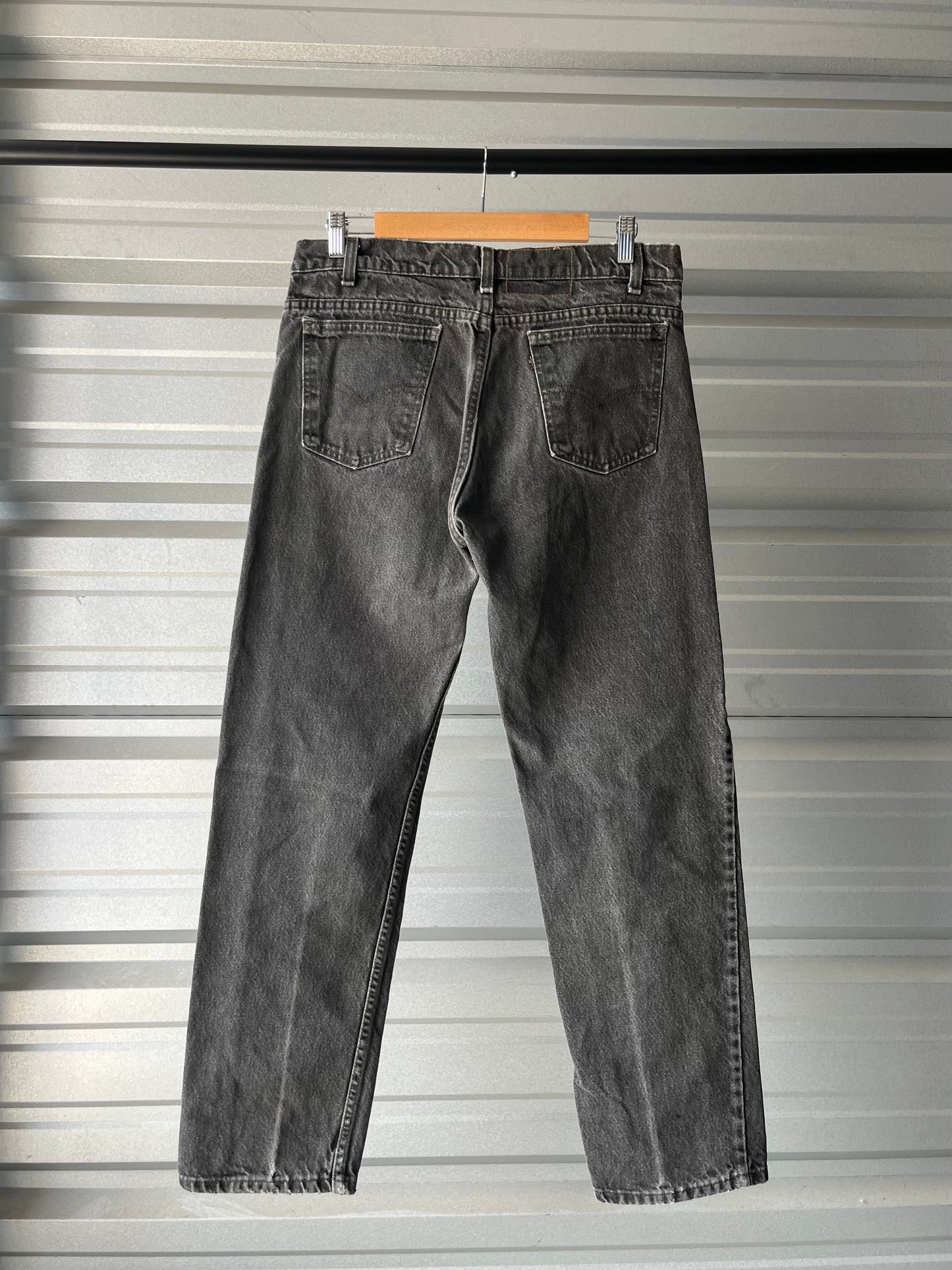 Vintage Levi’s Faded Black Jeans - 32