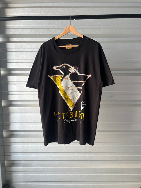 Vintage Pittsburgh Penguins Graphic T-Shirt - Large