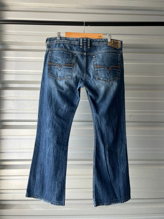 Vintage Diesel Zathan Boot Cut Jeans - 36